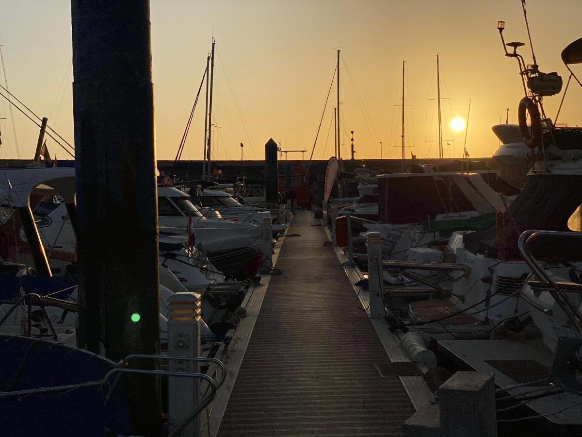 Barco Pita - Amarilla Marina Hotell San Miguel de Abona Eksteriør bilde